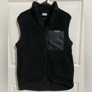 Columbia Black Fleece Outerwear